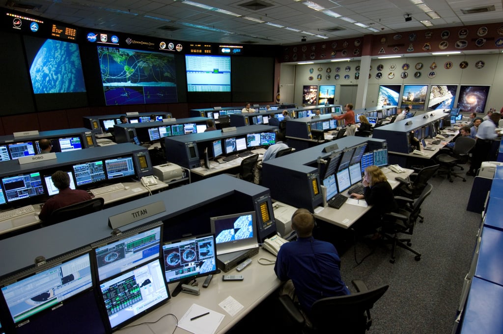MissionControlNASA.jpg